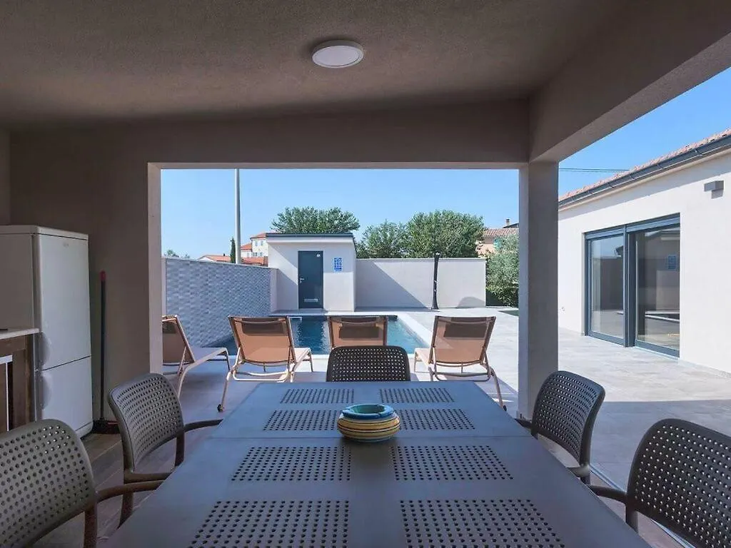 Villa Ani Comfortable Holiday Residence Sisan 0*,  Croatia
